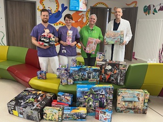 v. li Lt. Oberarzt Mario Schwarzer, Dr. Marina Erlich und Esther Vaupel und Prof. Dr. Stefan Rupp.